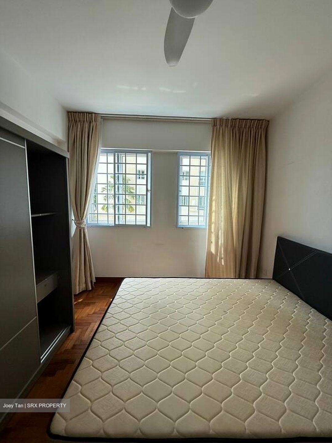 Melville Park (D18), Condominium #523700891